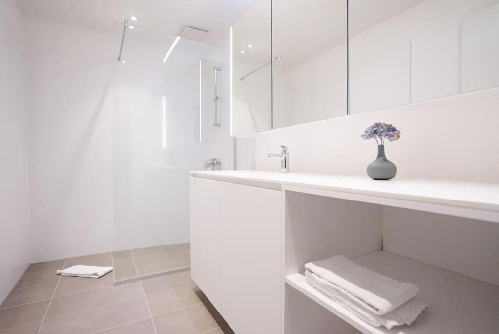 Oberlaa New Apartment - 15 Min To City 비엔나 외부 사진